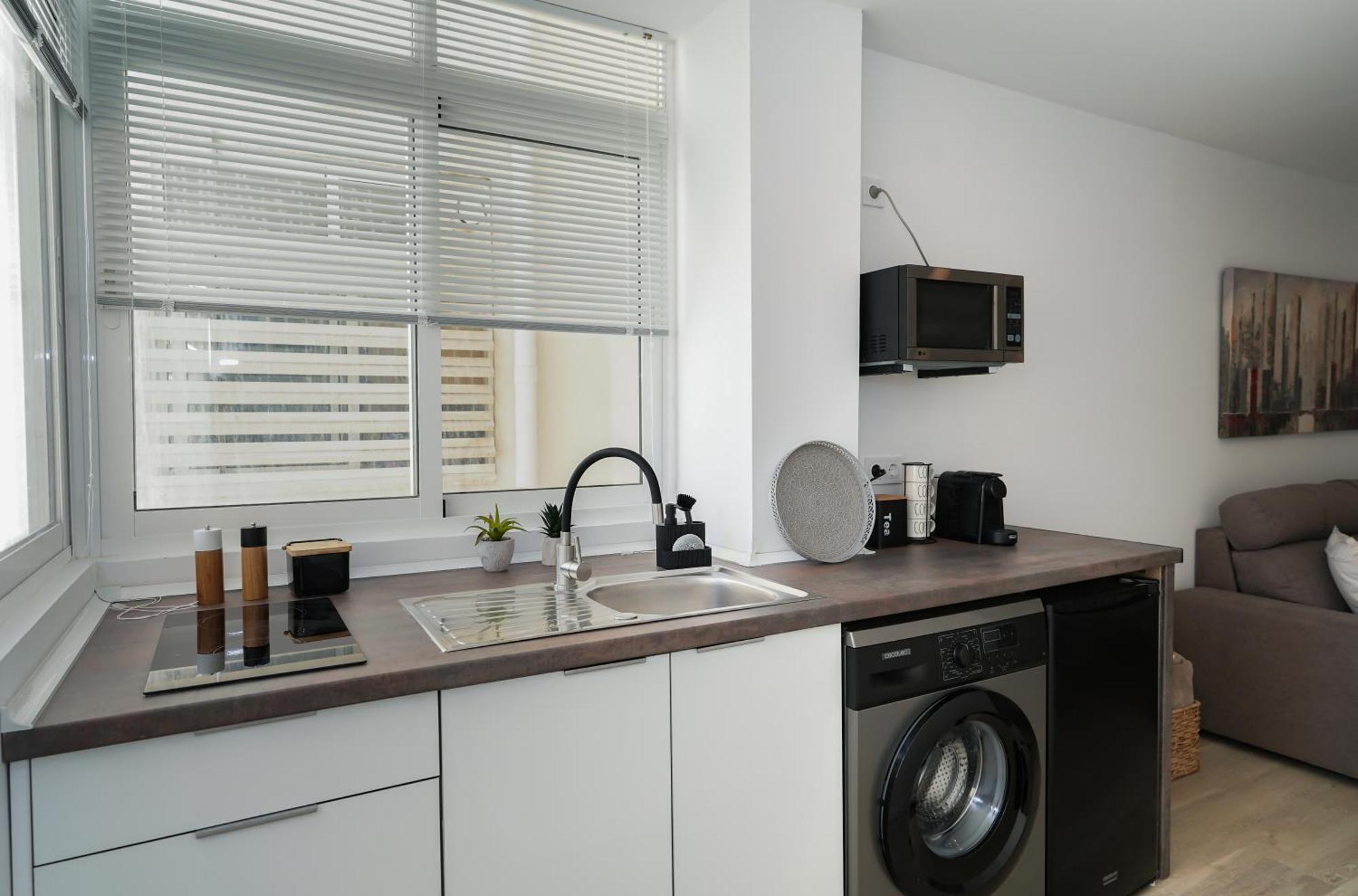 Nomad Malaga - Chic Apartament Center Торемолинос Екстериор снимка