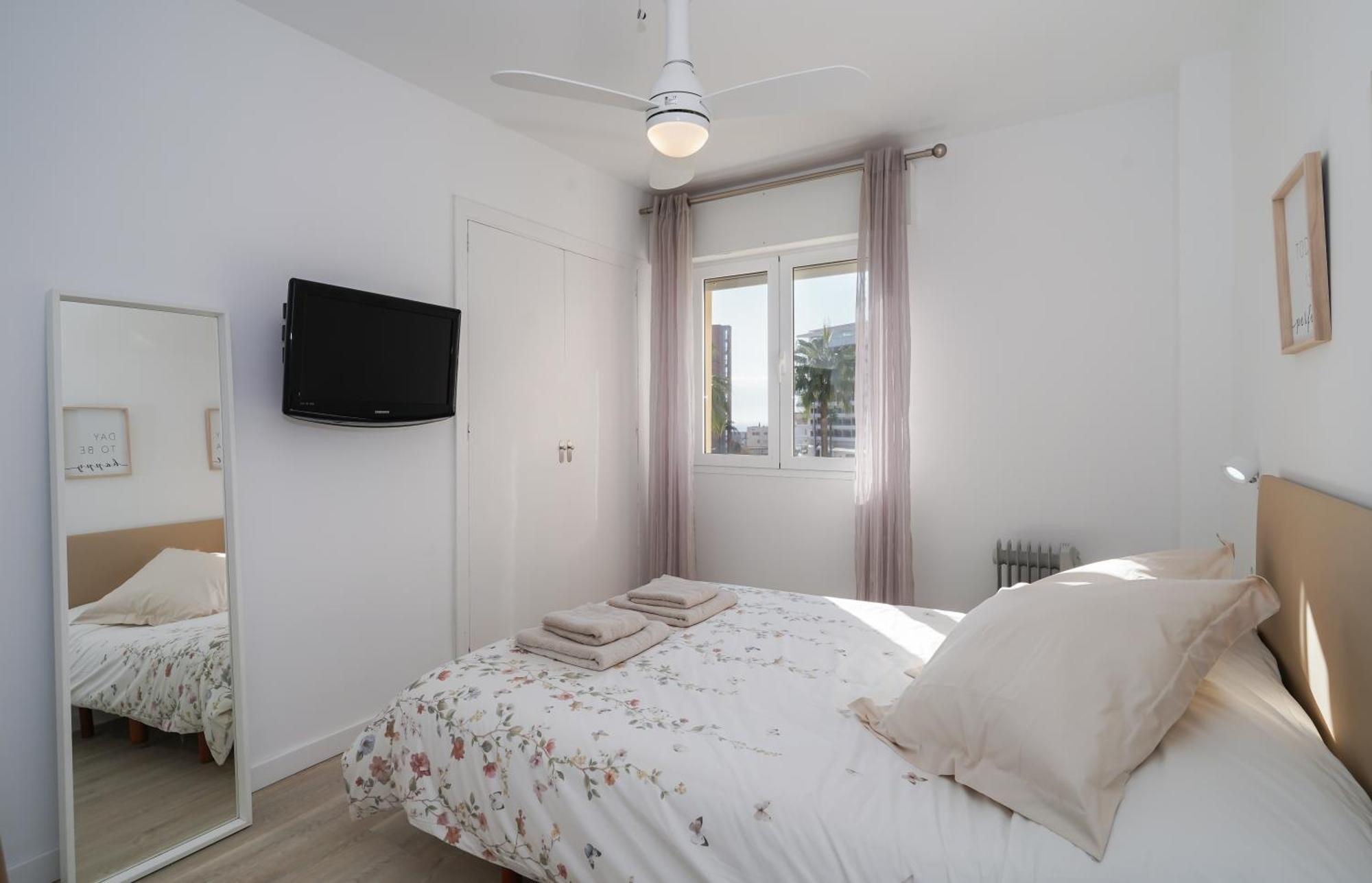 Nomad Malaga - Chic Apartament Center Торемолинос Екстериор снимка