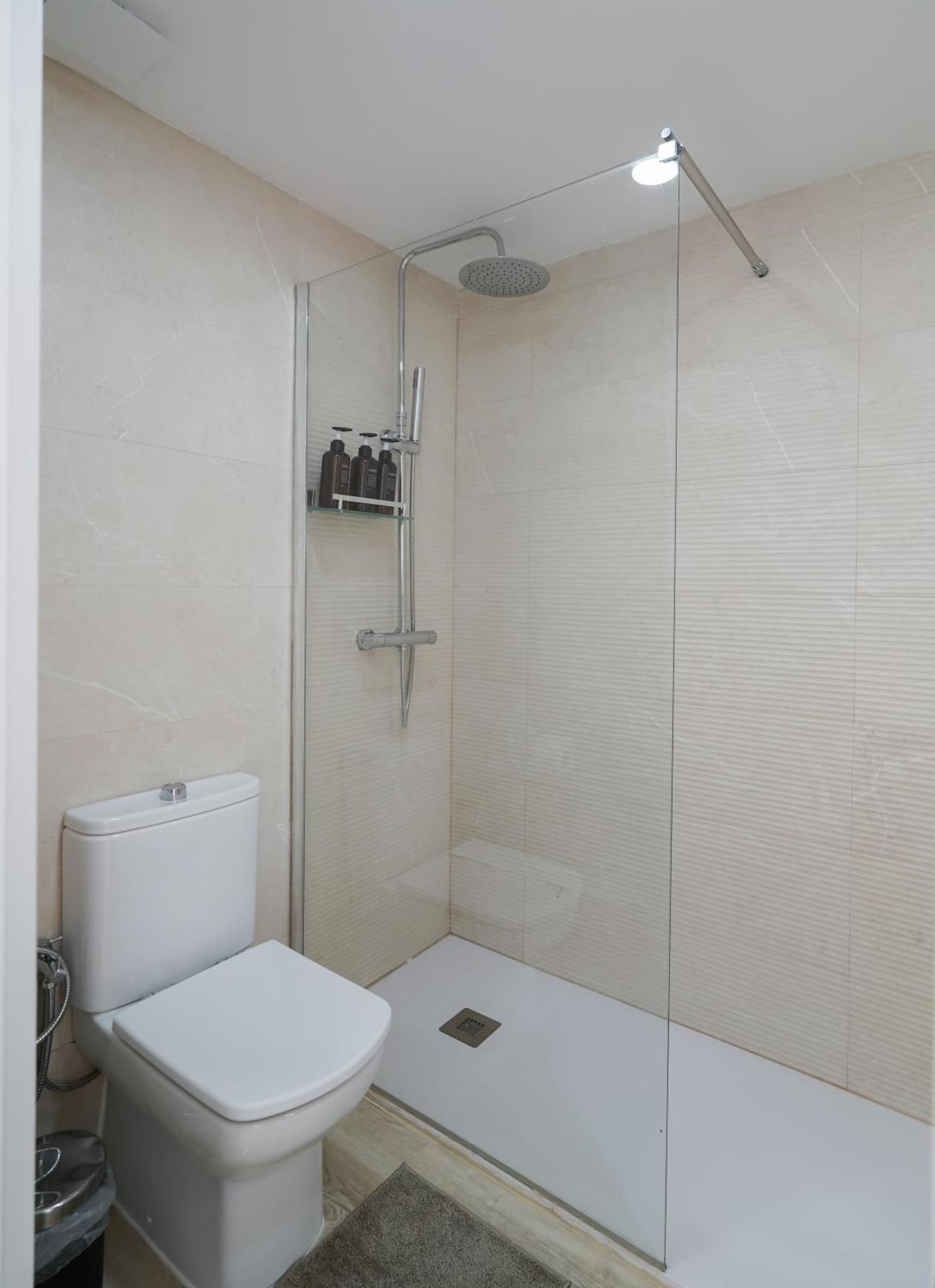Nomad Malaga - Chic Apartament Center Торемолинос Екстериор снимка