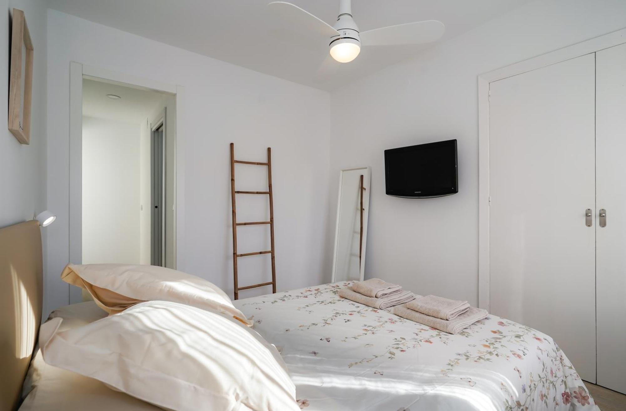 Nomad Malaga - Chic Apartament Center Торемолинос Екстериор снимка